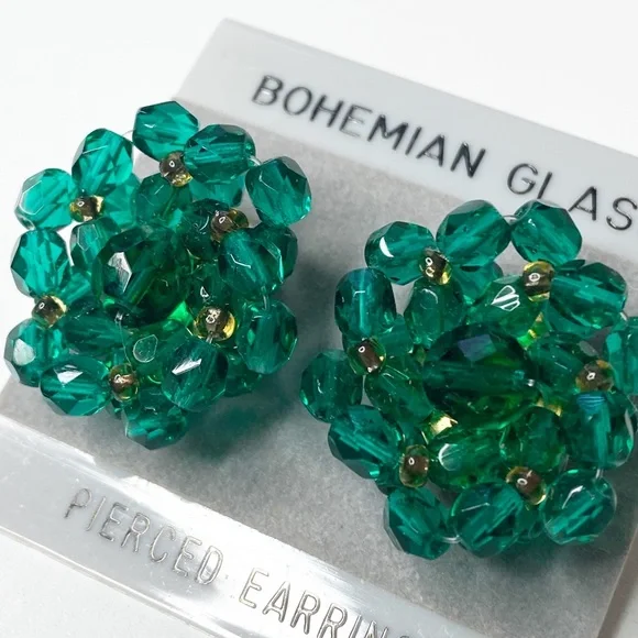 Vintage Green Bohemian Glass Pierced Earrings Floral - Picture 3 of 3